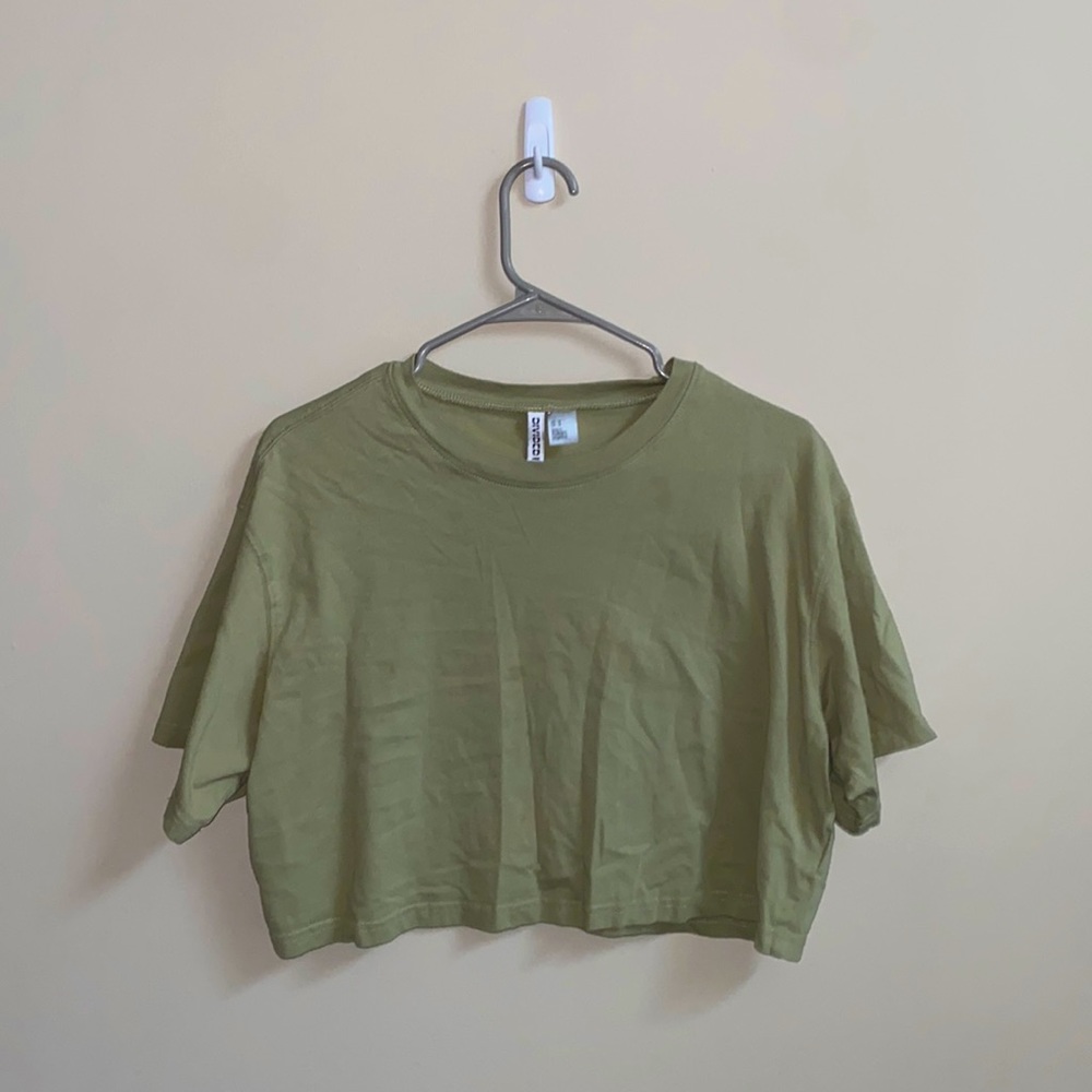 H&M sage green crop top, size medium